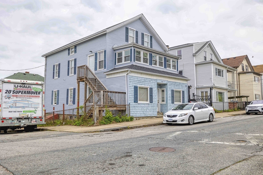 278 Division St, Fall River, MA Photo #34