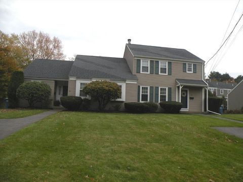 18/20 Will Drive Canton MA 02021