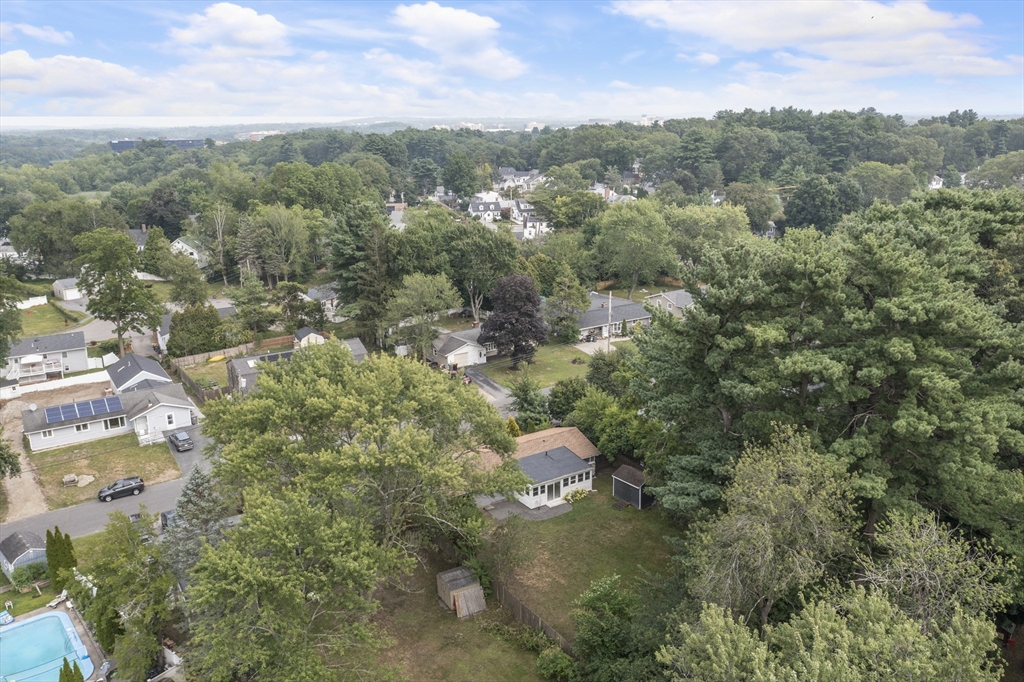 13 Campello Rd