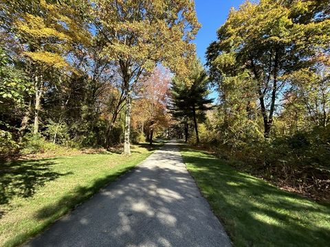 326 Green St Northborough MA 01532