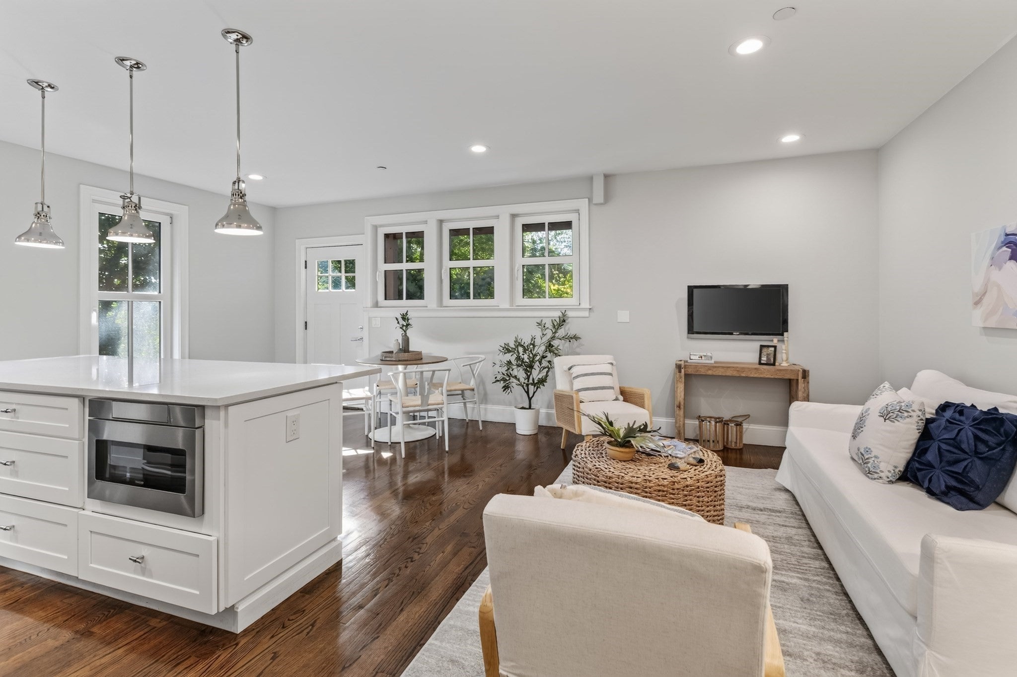 52 River St 2