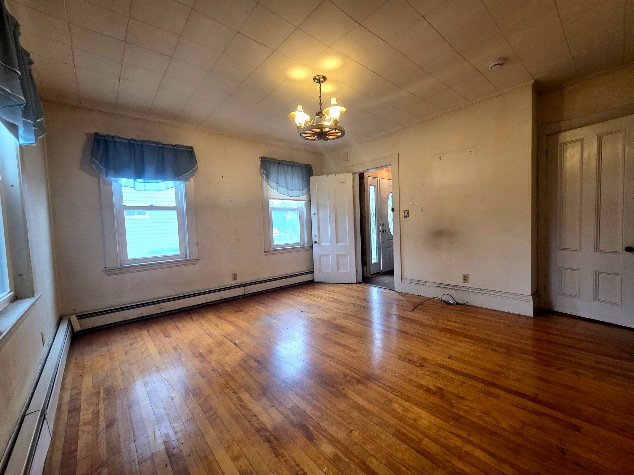 4 Upham St, Salem, MA, 4 Upham St, Salem, MA Photo #13
