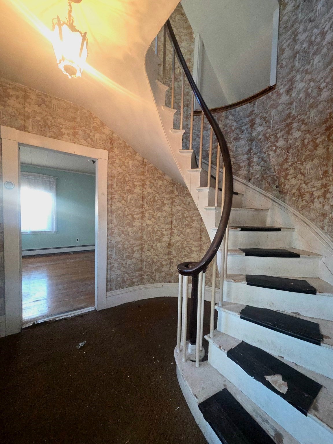 4 Upham St, Salem, MA, 4 Upham St, Salem, MA Photo #2