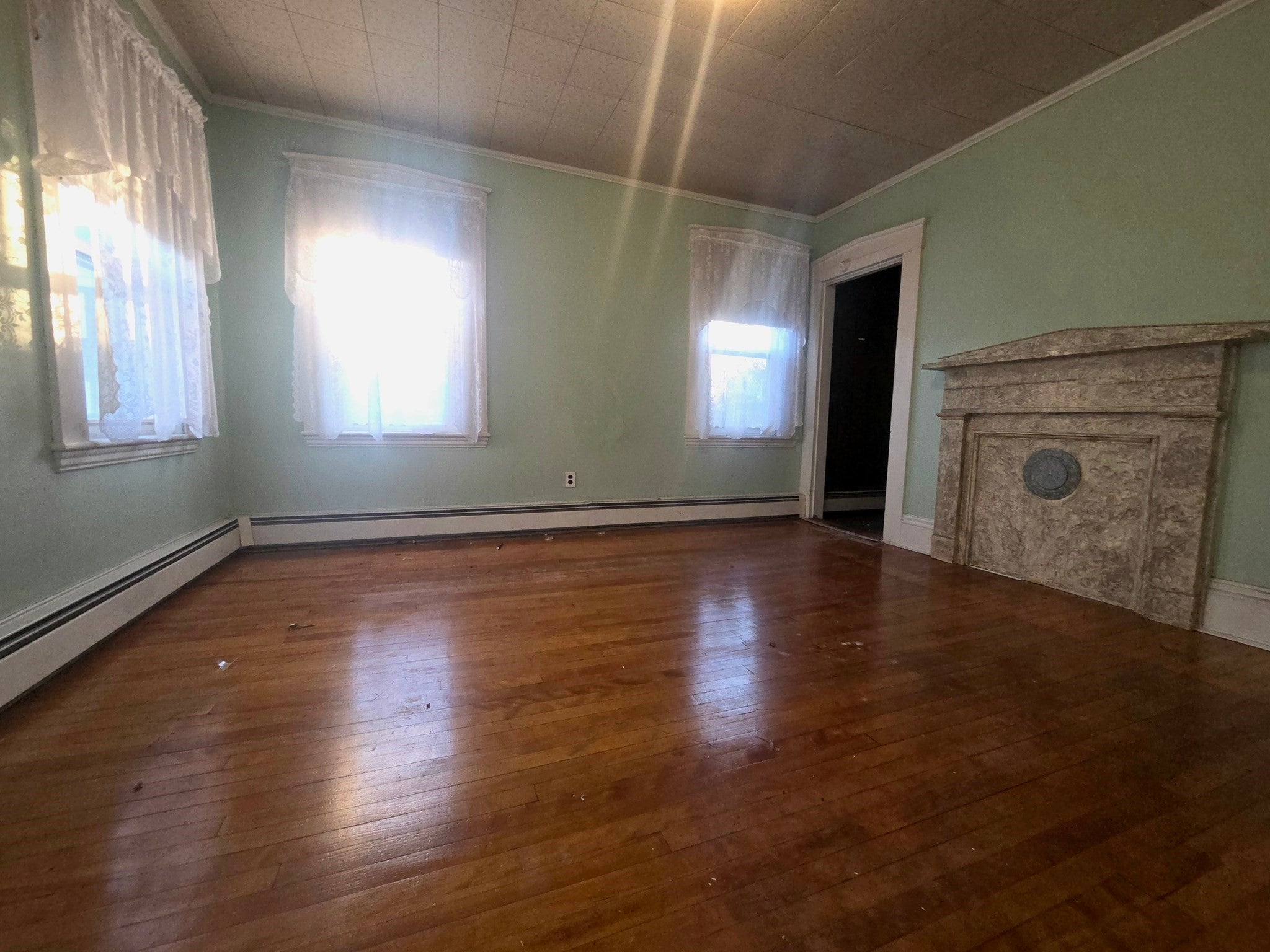 4 Upham St, Salem, MA, 4 Upham St, Salem, MA Photo #3