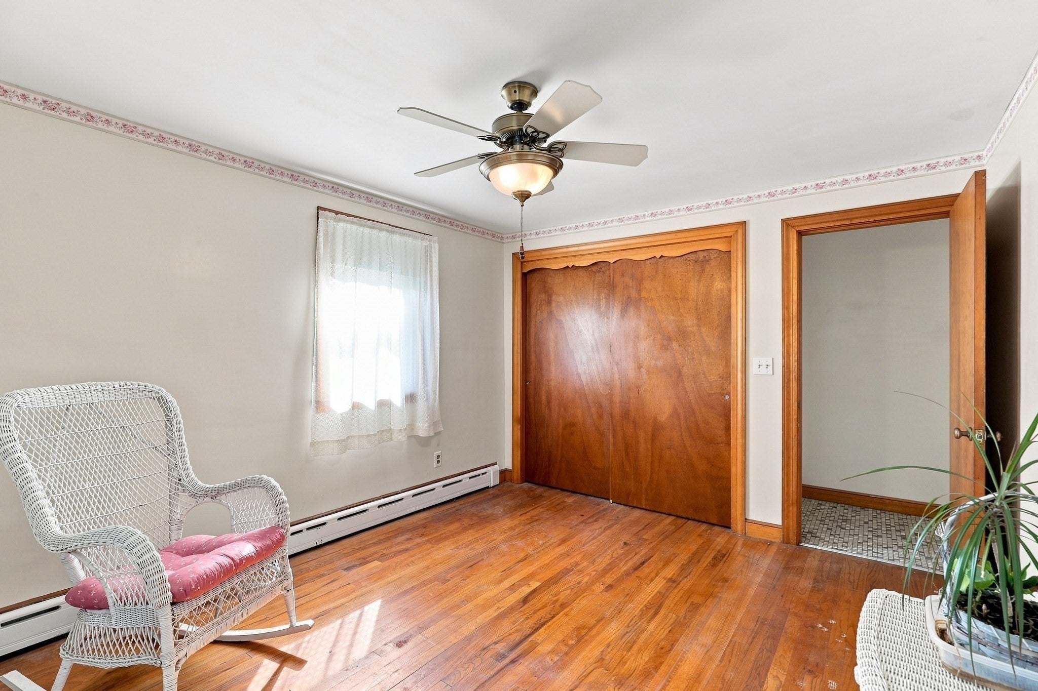 4 Washington Street, Milford, MA, 4 Washington Street, Milford, MA Photo #16