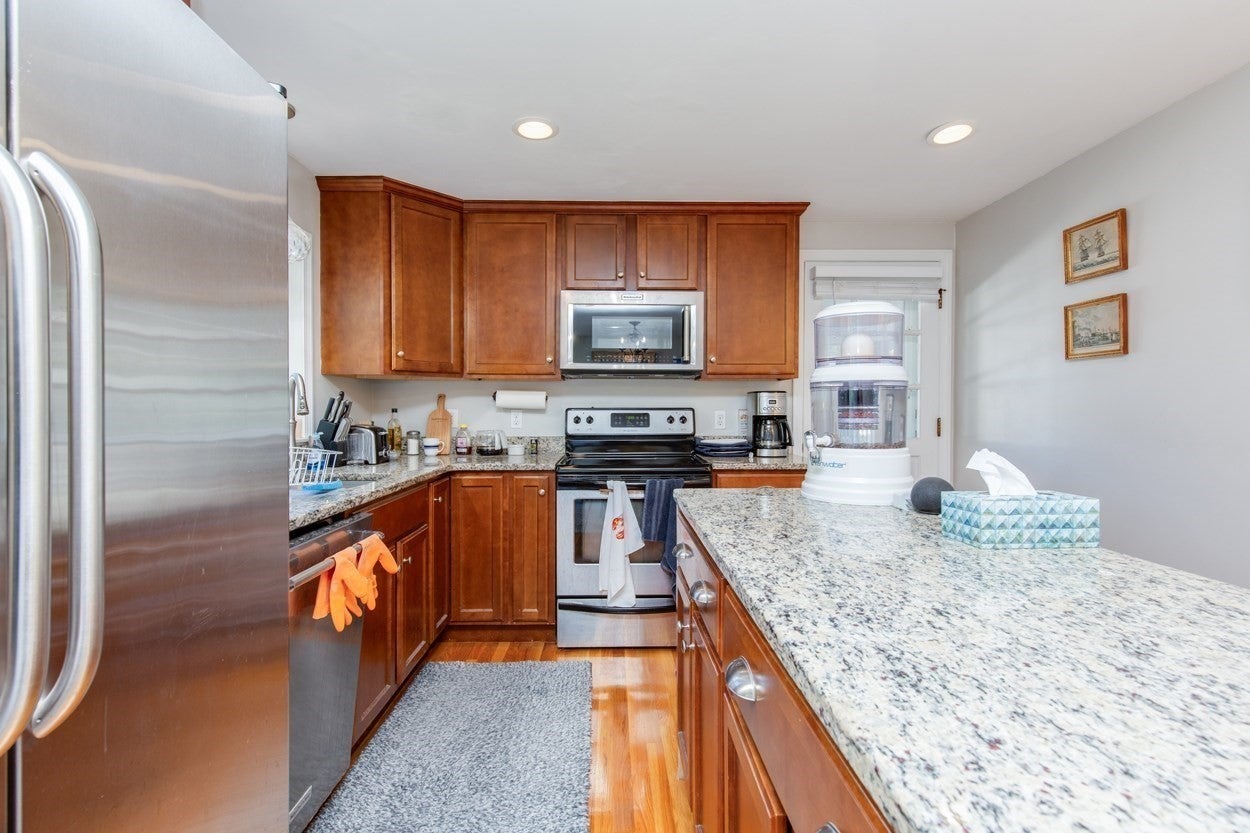 10 Fredrick Drive, Wilmington, MA, 10 Fredrick Drive, Wilmington, MA Photo #4