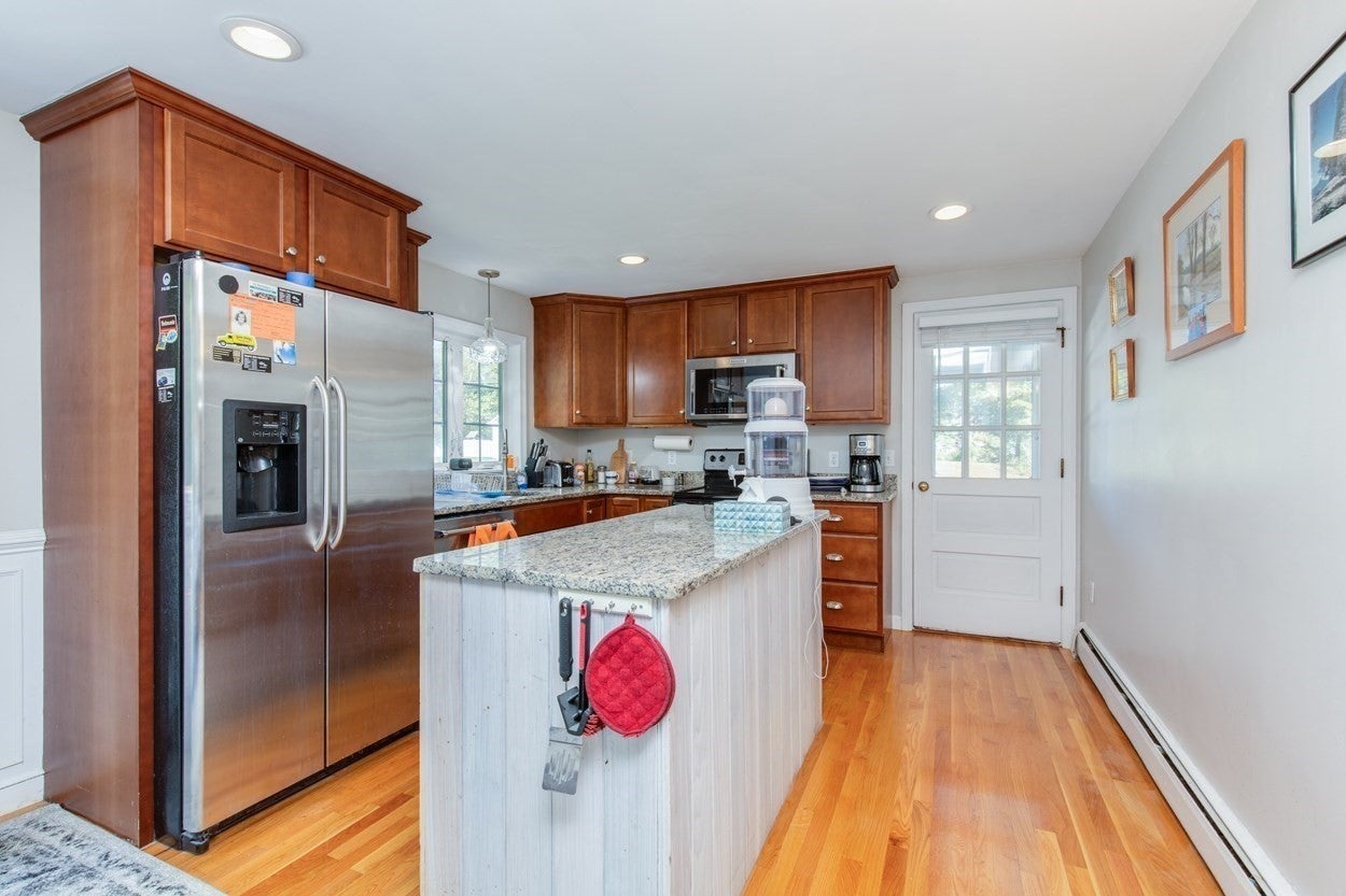 10 Fredrick Drive, Wilmington, MA, 10 Fredrick Drive, Wilmington, MA Photo #5