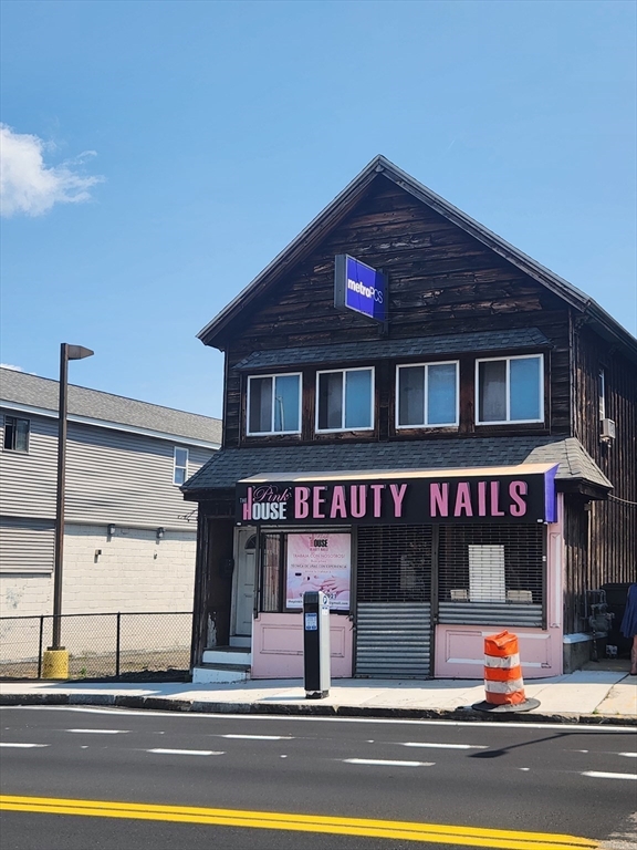 30 South Broadway