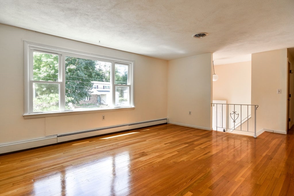 6 Salvi Drive