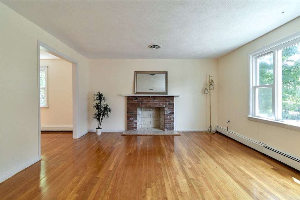 6 Salvi Drive
