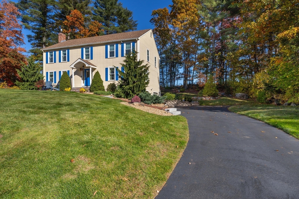 194 Olympic Ln