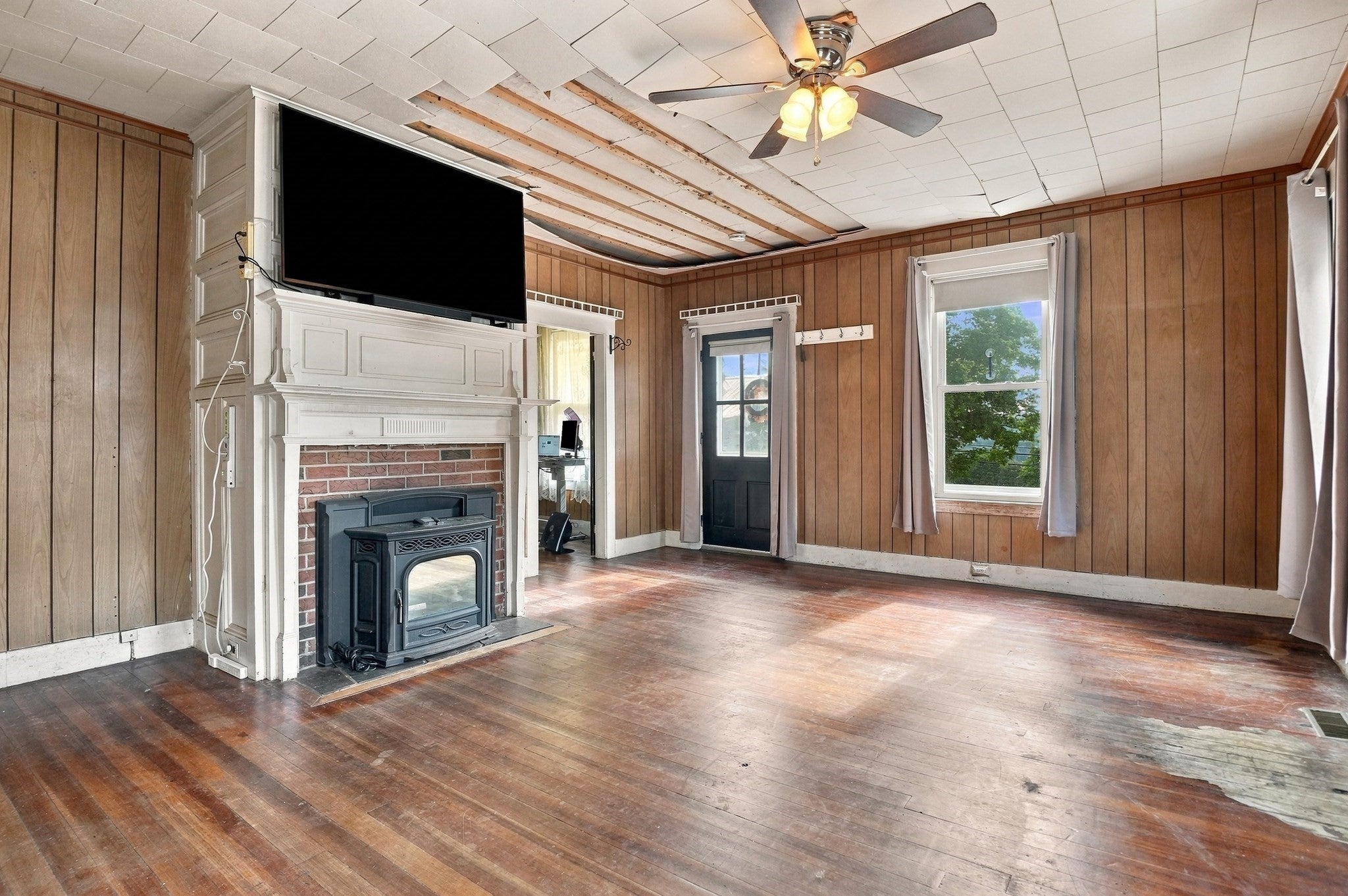 307 Upper Church Street, Hardwick, MA Photo #4