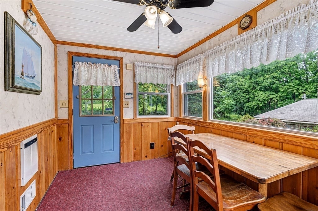 59 Vining Hill Rd