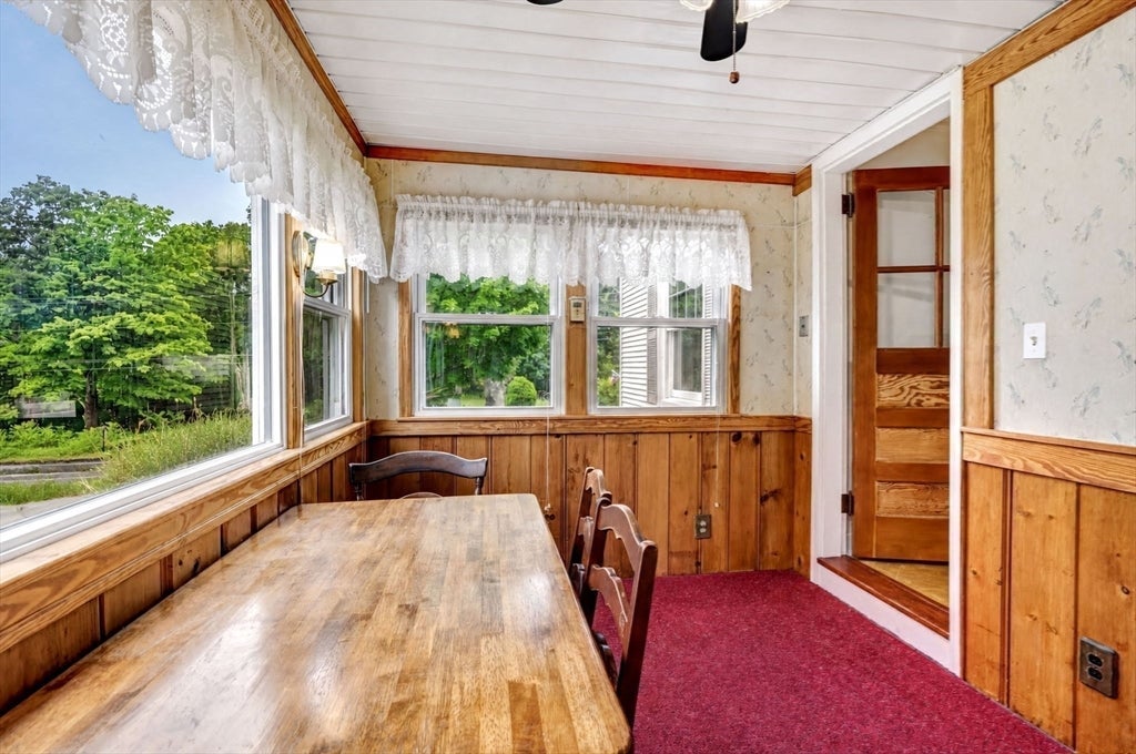 59 Vining Hill Rd