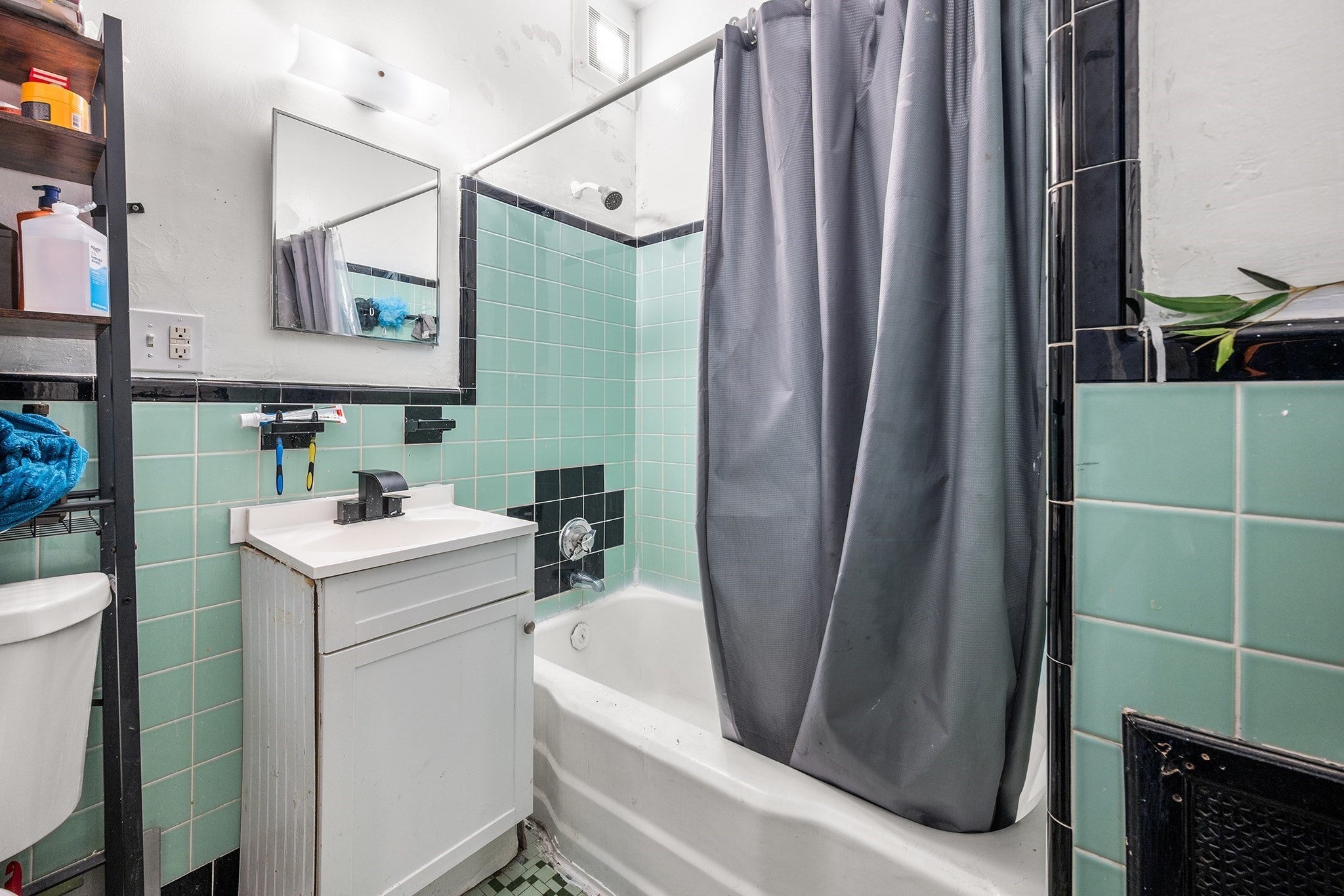 27 Bradshaw St, Boston, MA, 27 Bradshaw St, Boston, MA Photo #25
