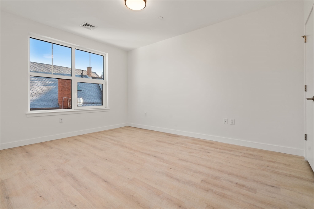 1151 Walnut St #203, Newton, MA, 1151 Walnut St #203, Newton, MA Photo #23