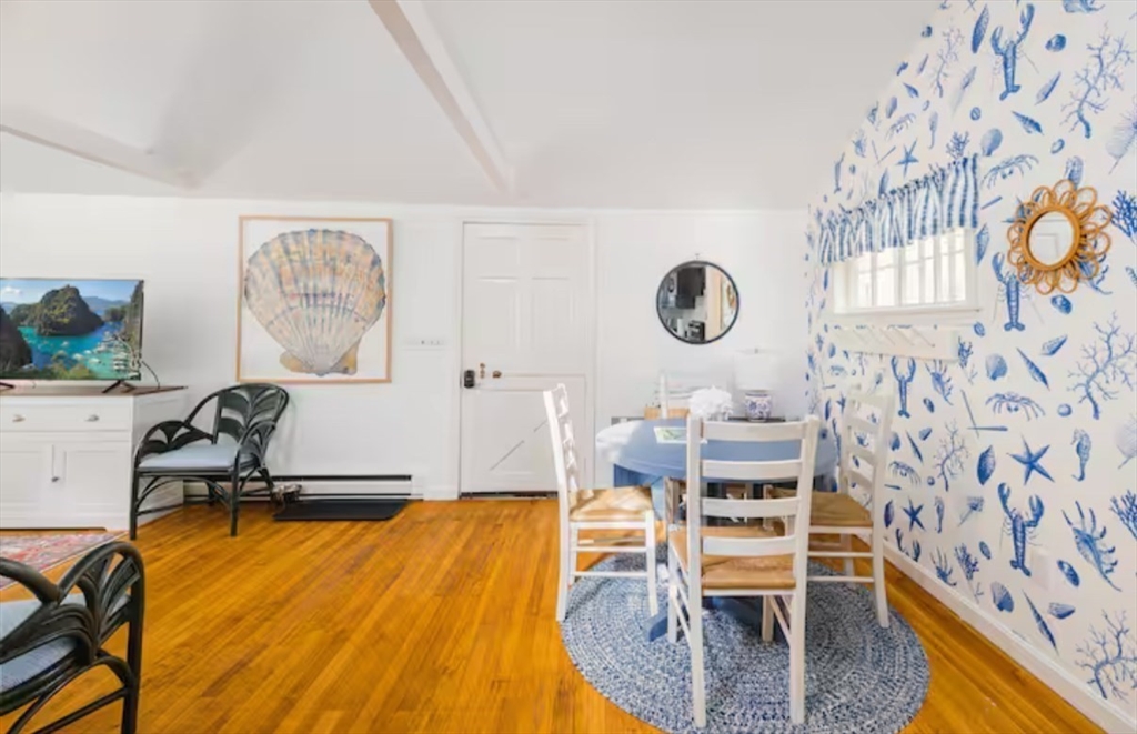 92 Atlantic - Cottage