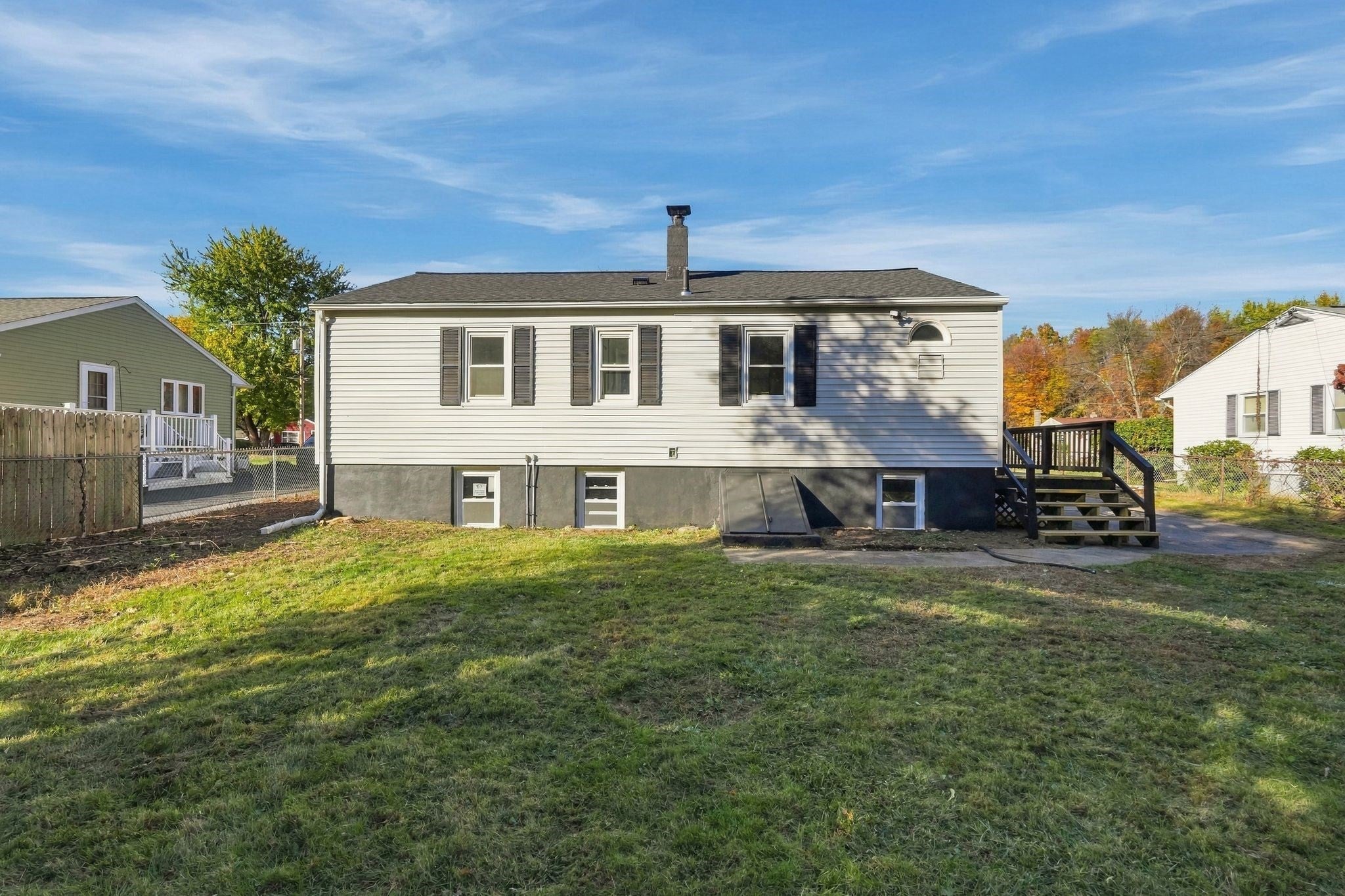 28 New Ludlow Rd, Granby, MA Photo #20