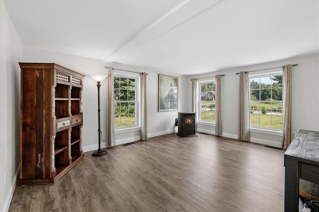 110 Middle Rd, Deerfield, NH Photo #17