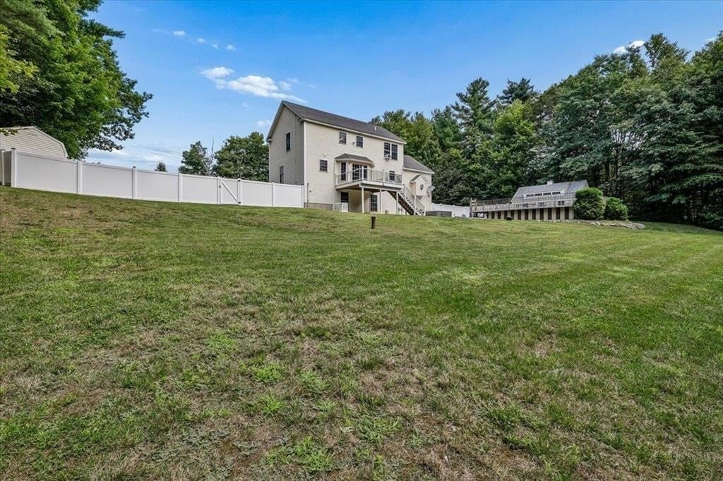 110 Middle Rd, Deerfield, NH Photo #39