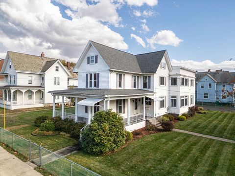 43 Pine St Chicopee MA 01020