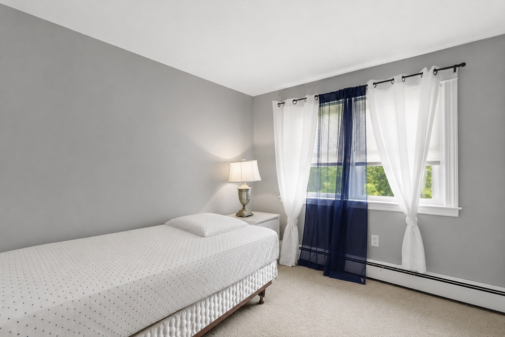 165 King Philip St, Weymouth, MA Photo #20