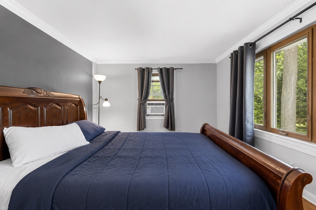 165 King Philip St, Weymouth, MA Photo #19