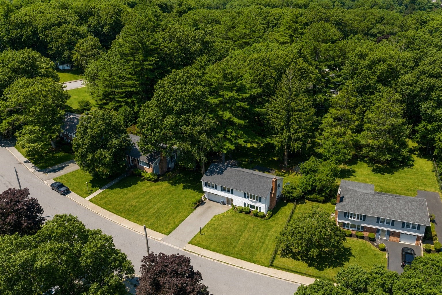 165 King Philip St, Weymouth MA 02190