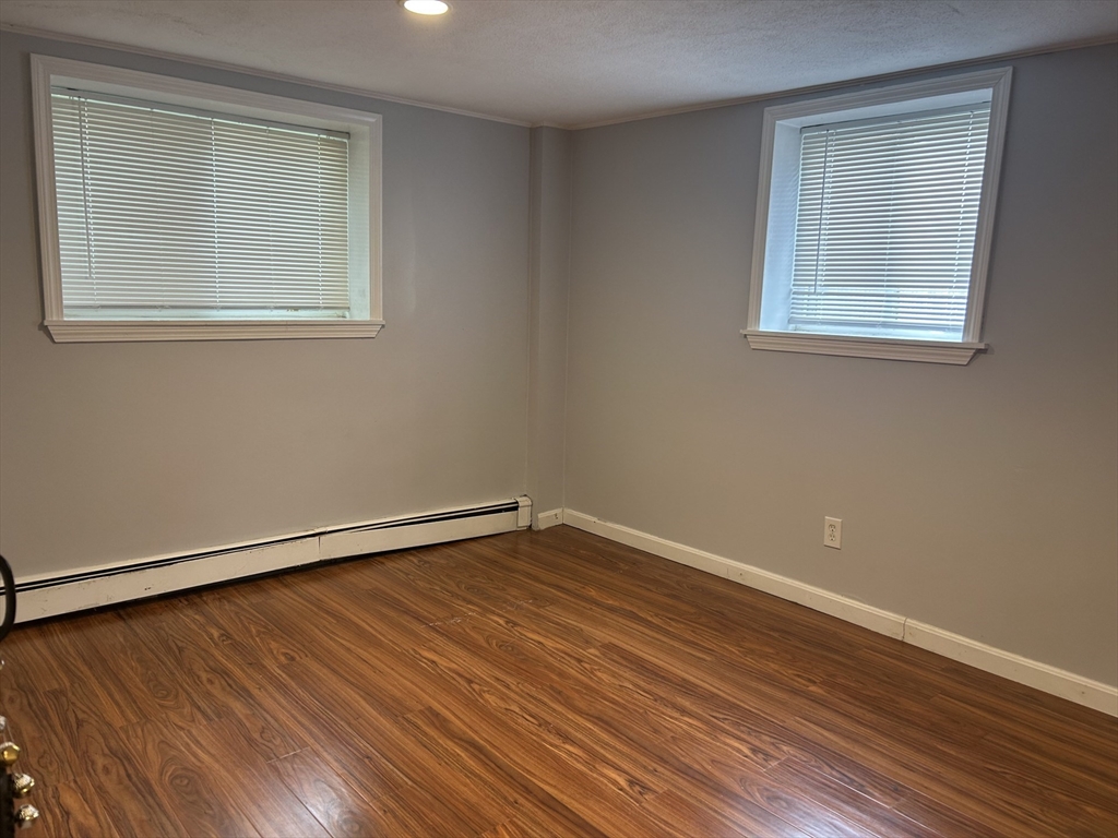 64 Bryon Rd 1