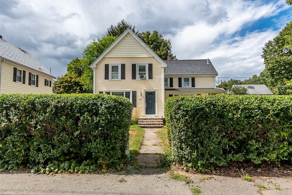 45 Pleasant St