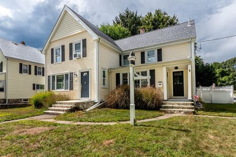 45 Pleasant St Walpole MA 02032