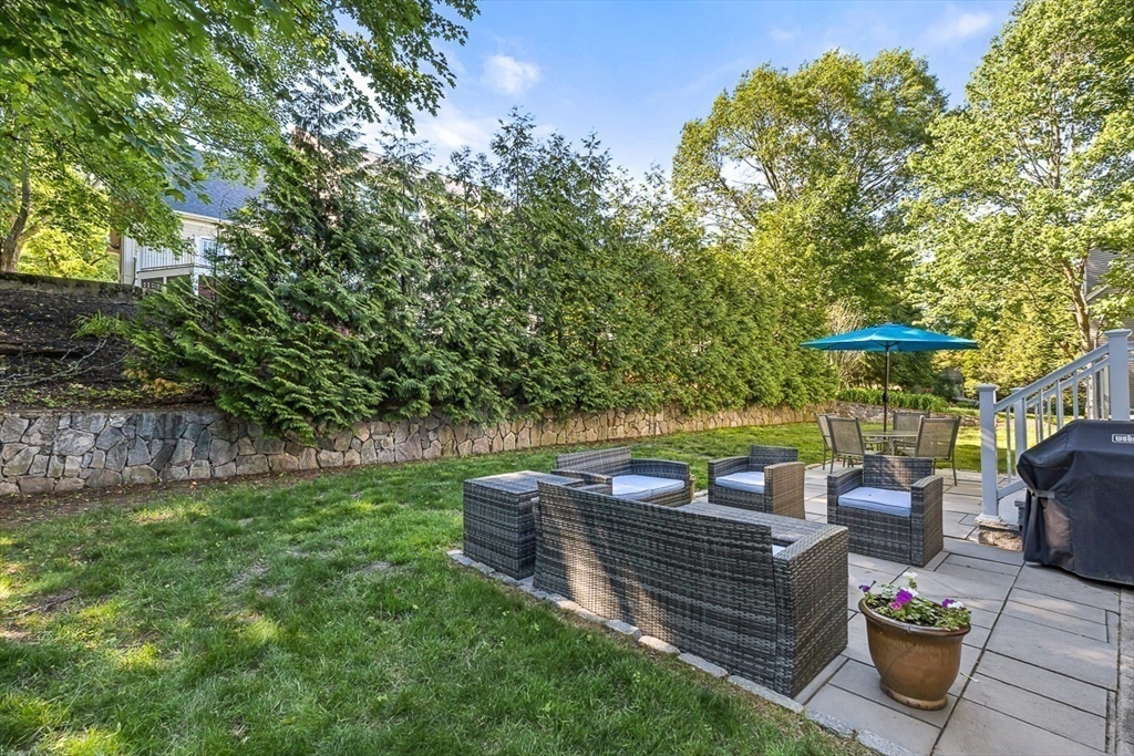 21 Willowdale Road