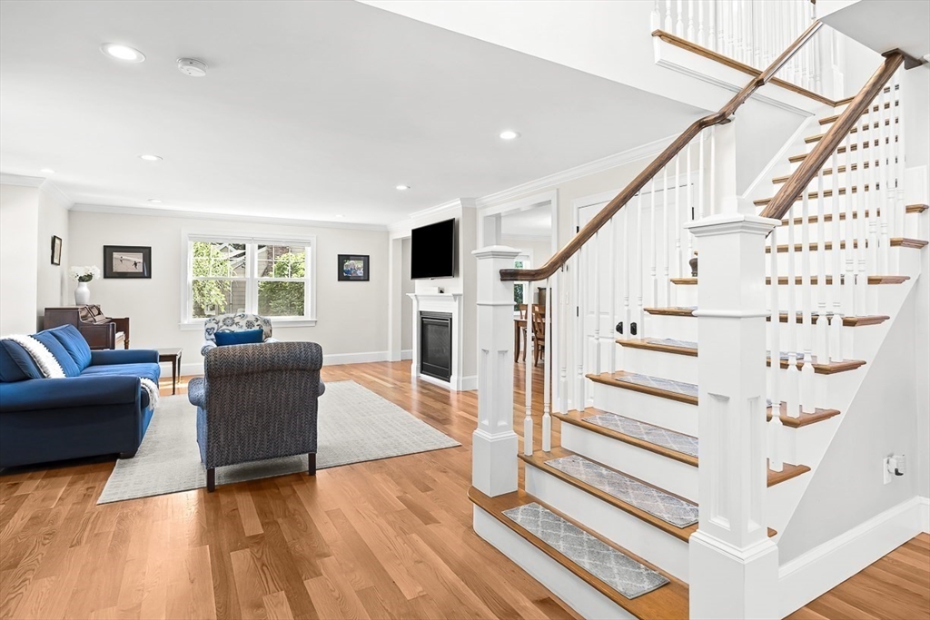 21 Willowdale Road
