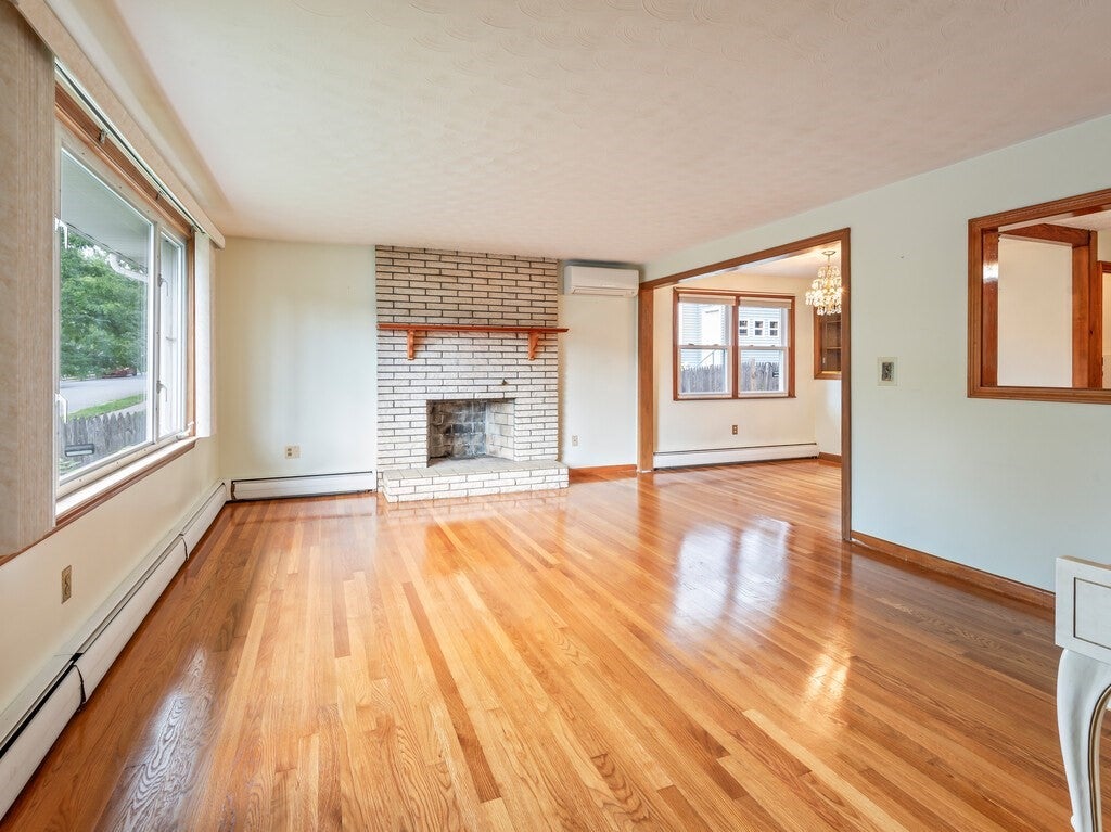 28 Superior Road, Worcester, MA, 28 Superior Road, Worcester, MA Photo #12