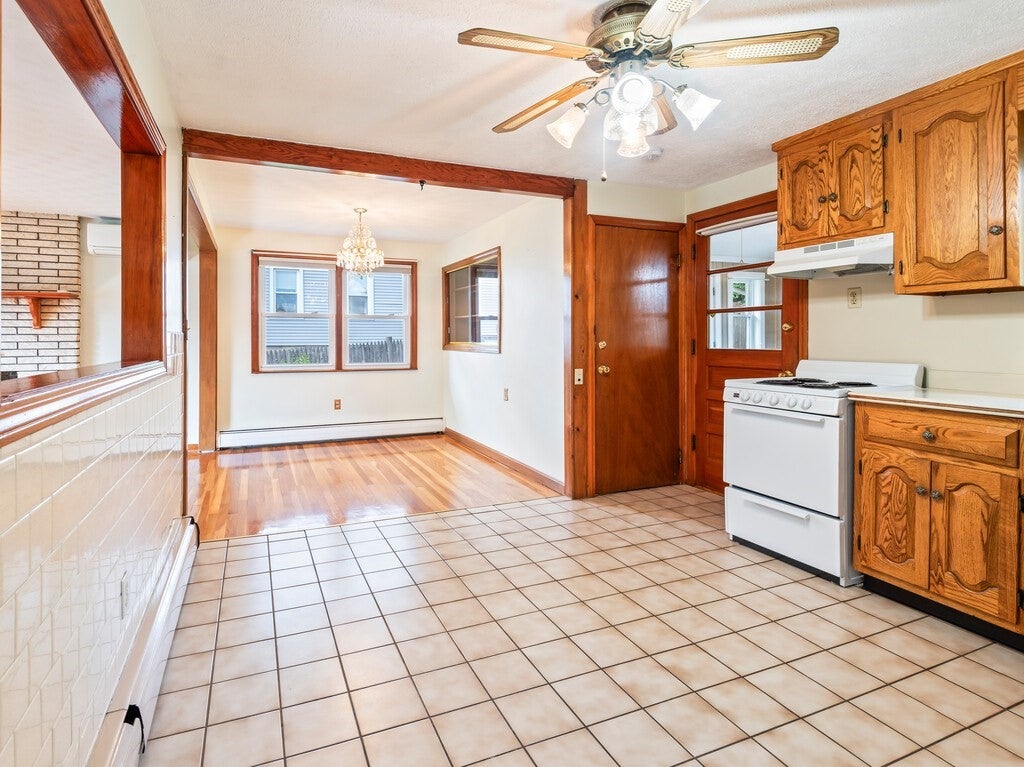 28 Superior Road, Worcester, MA, 28 Superior Road, Worcester, MA Photo #11