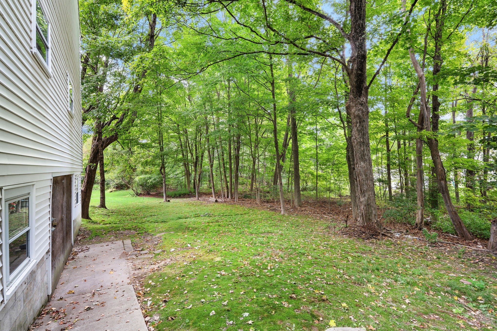 49 South St, Northborough, MA Photo #22