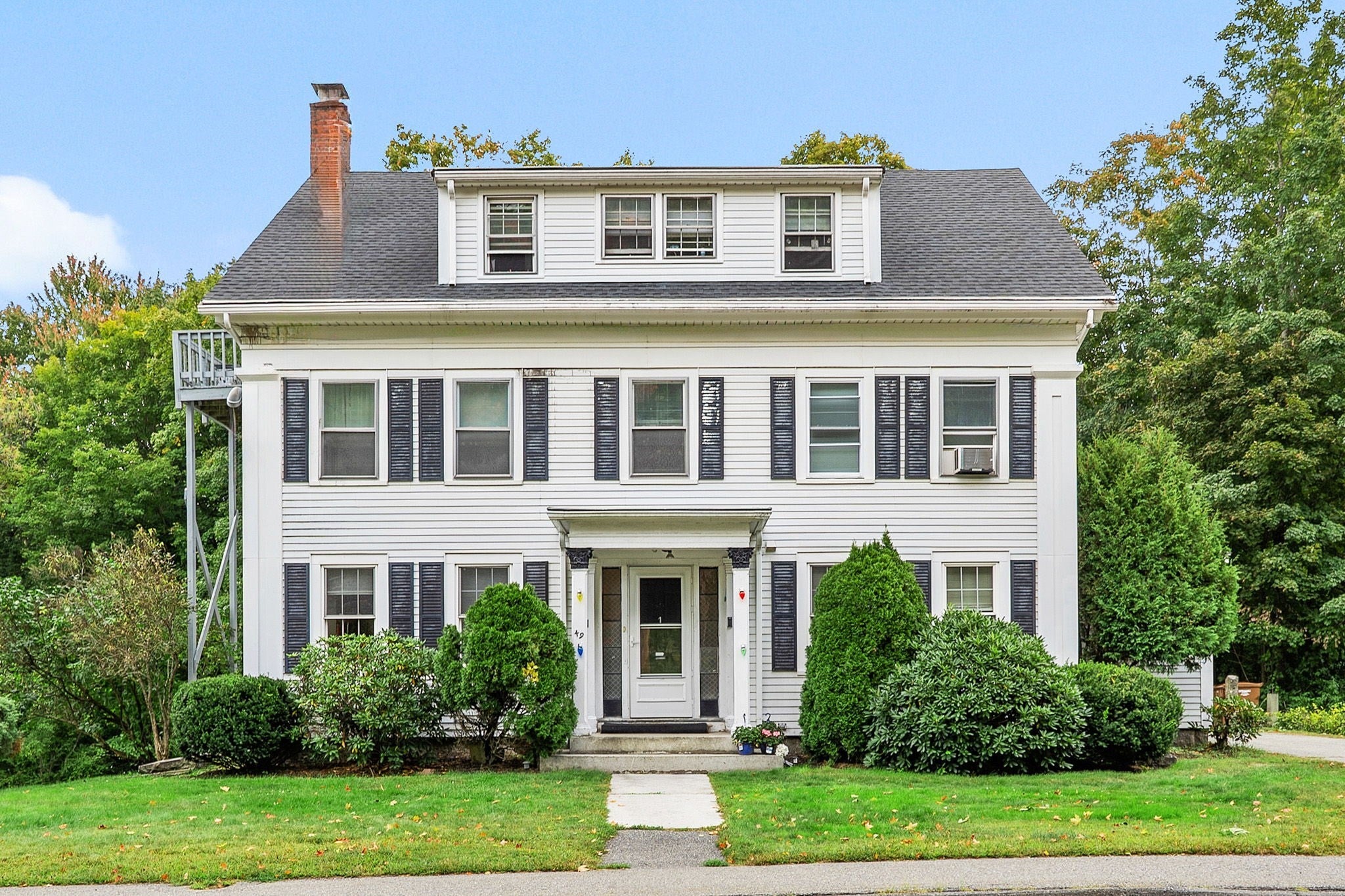 49 South St, Northborough, MA Photo #1