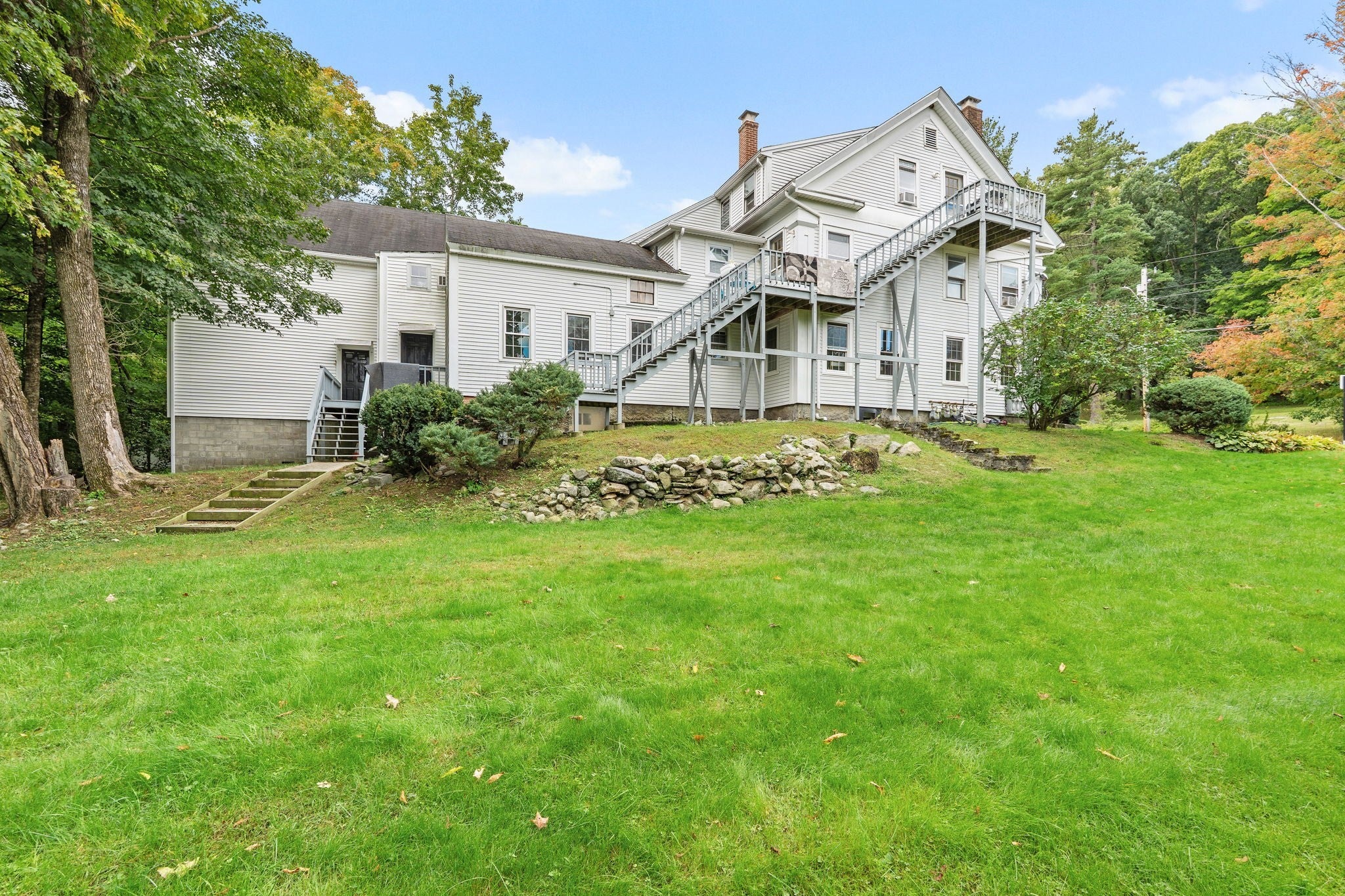 49 South St, Northborough, MA Photo #3