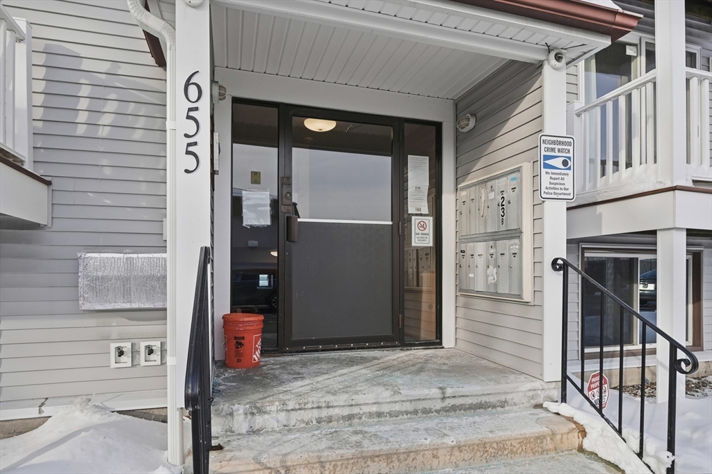 655 Plantation St 20B