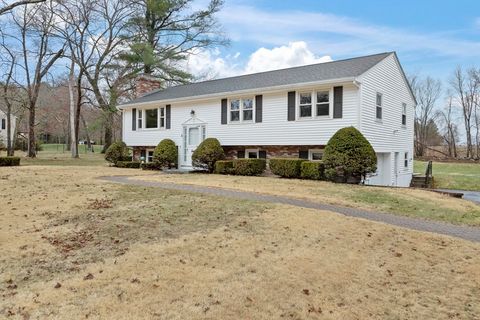 Photo of 6 Myrtle St, Mendon, MA 01756 (MLS # 73495674)