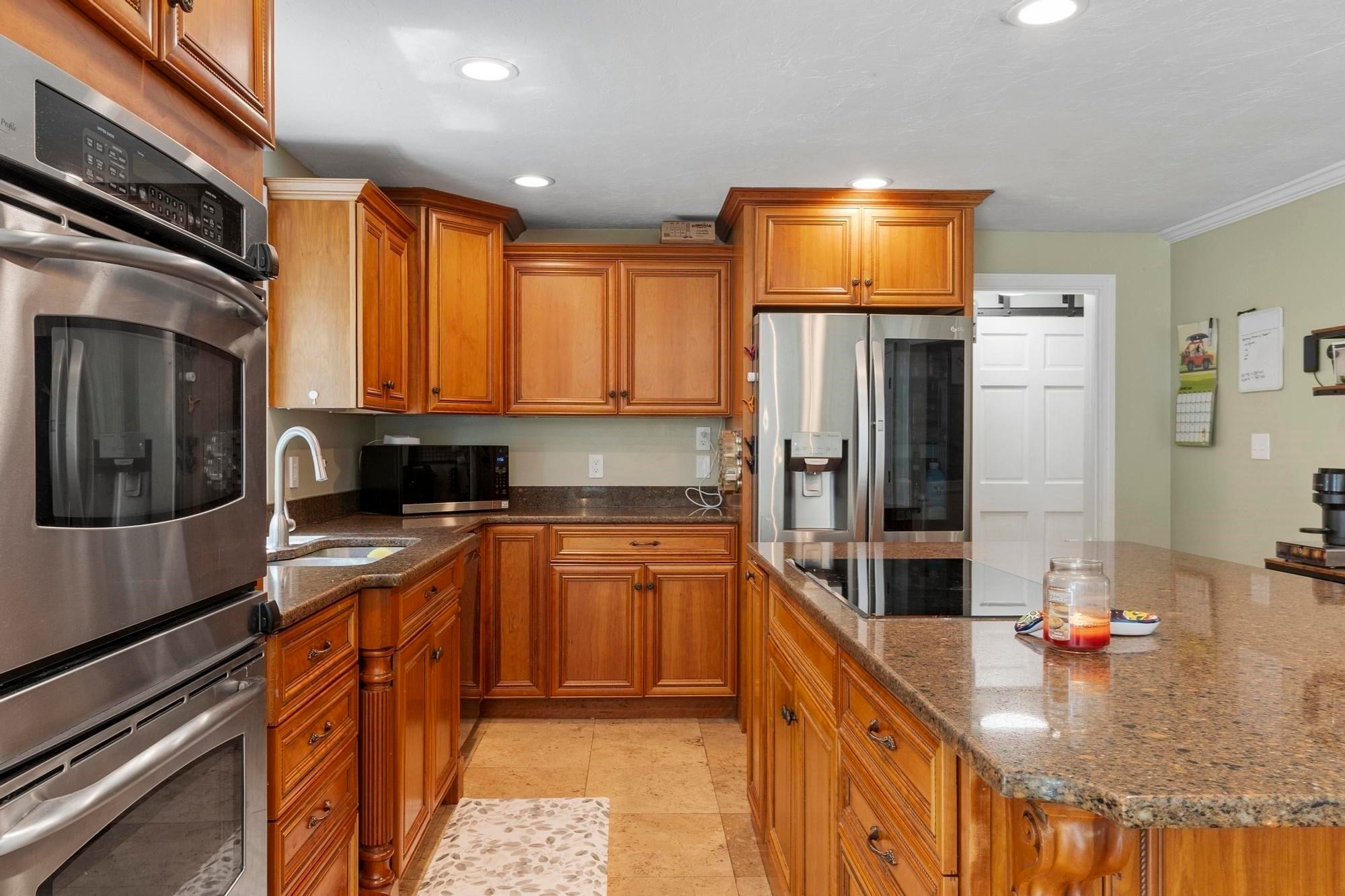 22 Ponnakin Hill Rd, Charlton, MA Photo #7