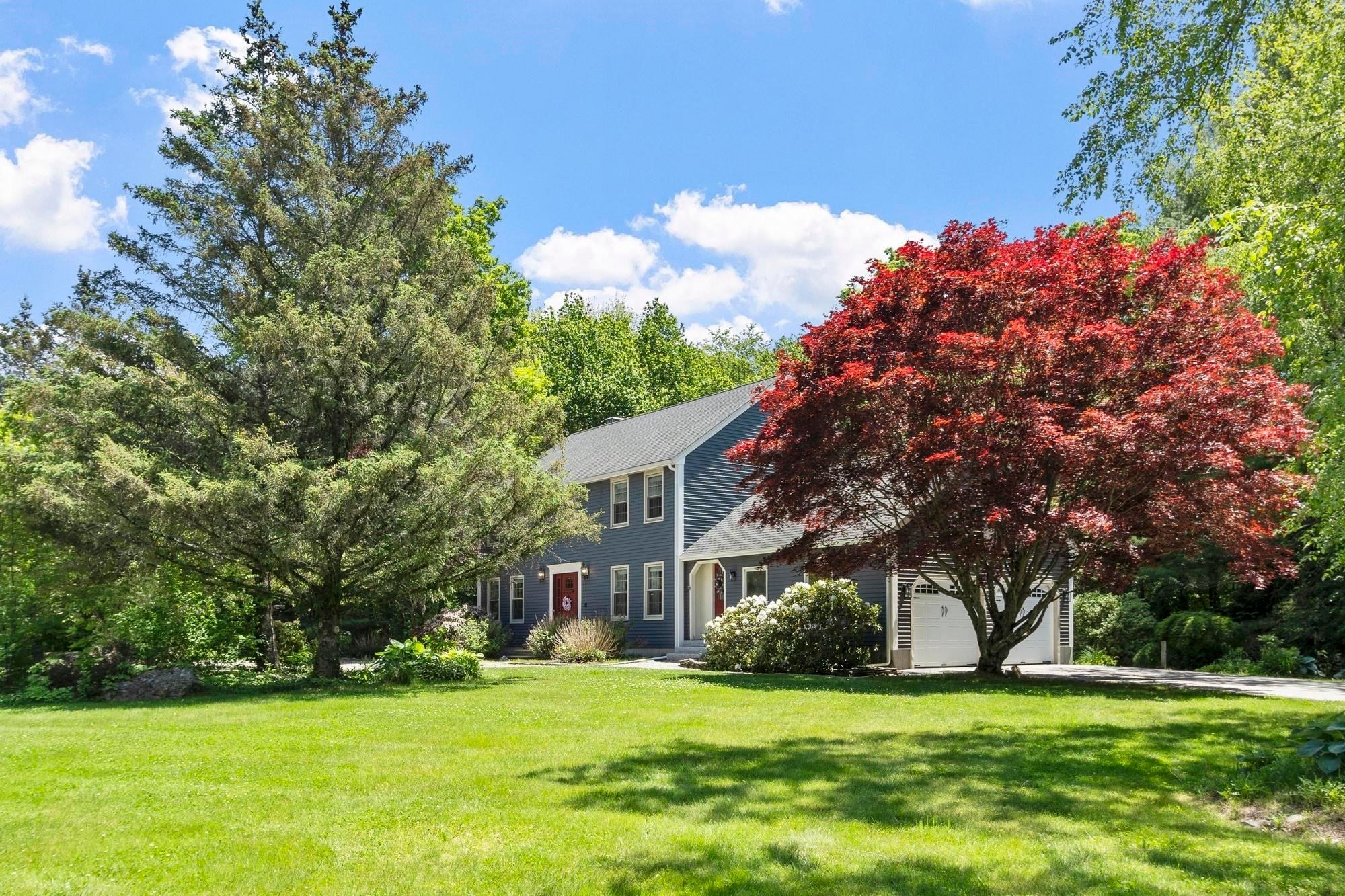 22 Ponnakin Hill Rd, Charlton, MA Photo #1