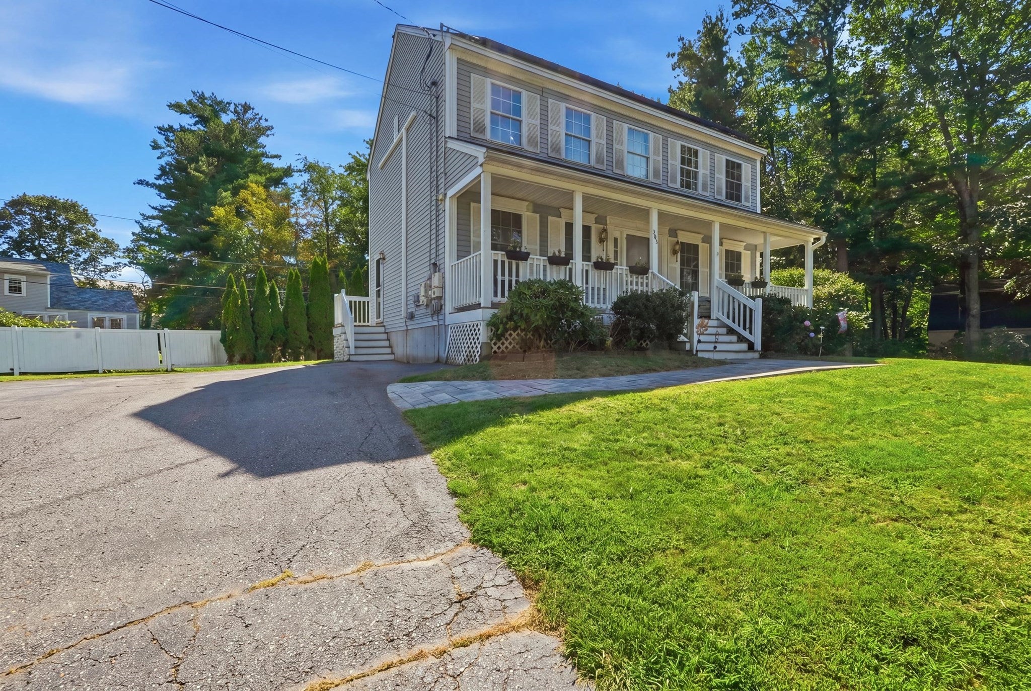 305 Mount Vernon St