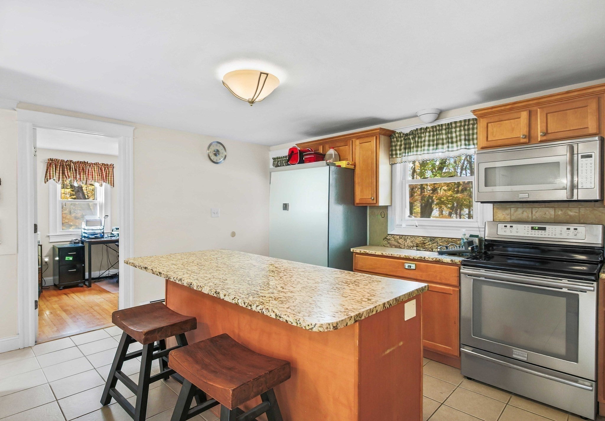 21 Fisher Road, Holden, MA Photo #10
