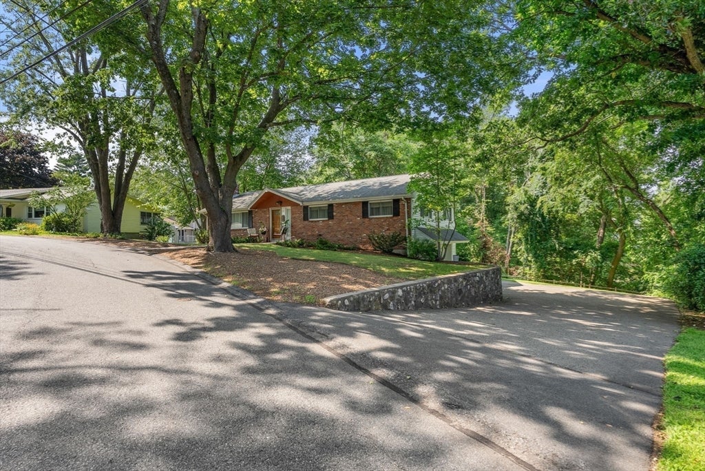 31 Pacella Drive, Dedham, MA, 31 Pacella Drive, Dedham, MA Photo #2