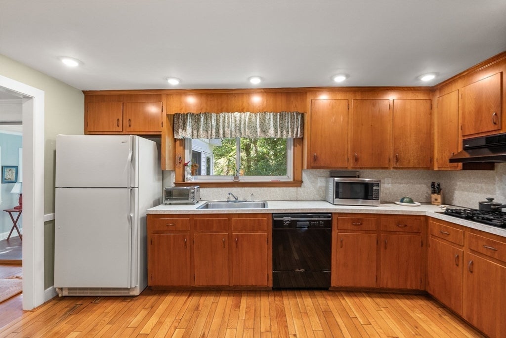 31 Pacella Drive, Dedham, MA, 31 Pacella Drive, Dedham, MA Photo #12