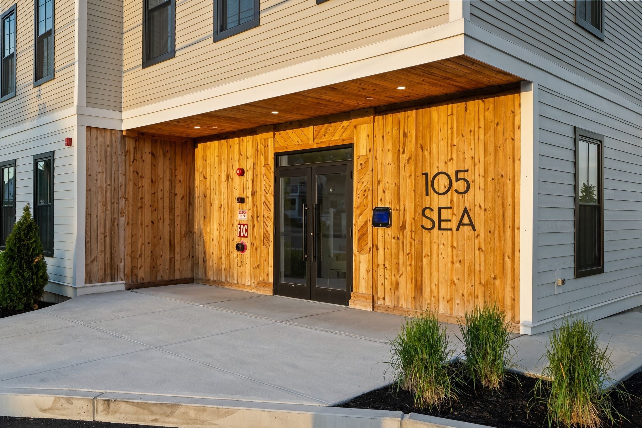 105 Sea Street 101, Quincy MA 02169
