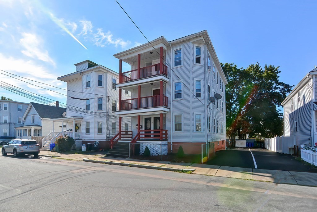 35 Holman Street 1