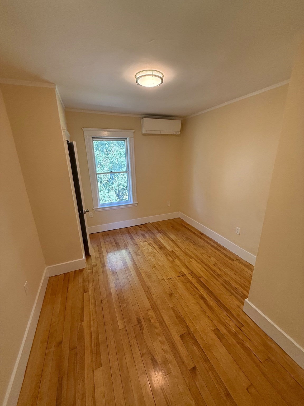 137-A Eastern Ave #3, Worcester, MA, 137-A Eastern Ave #3, Worcester, MA Photo #11