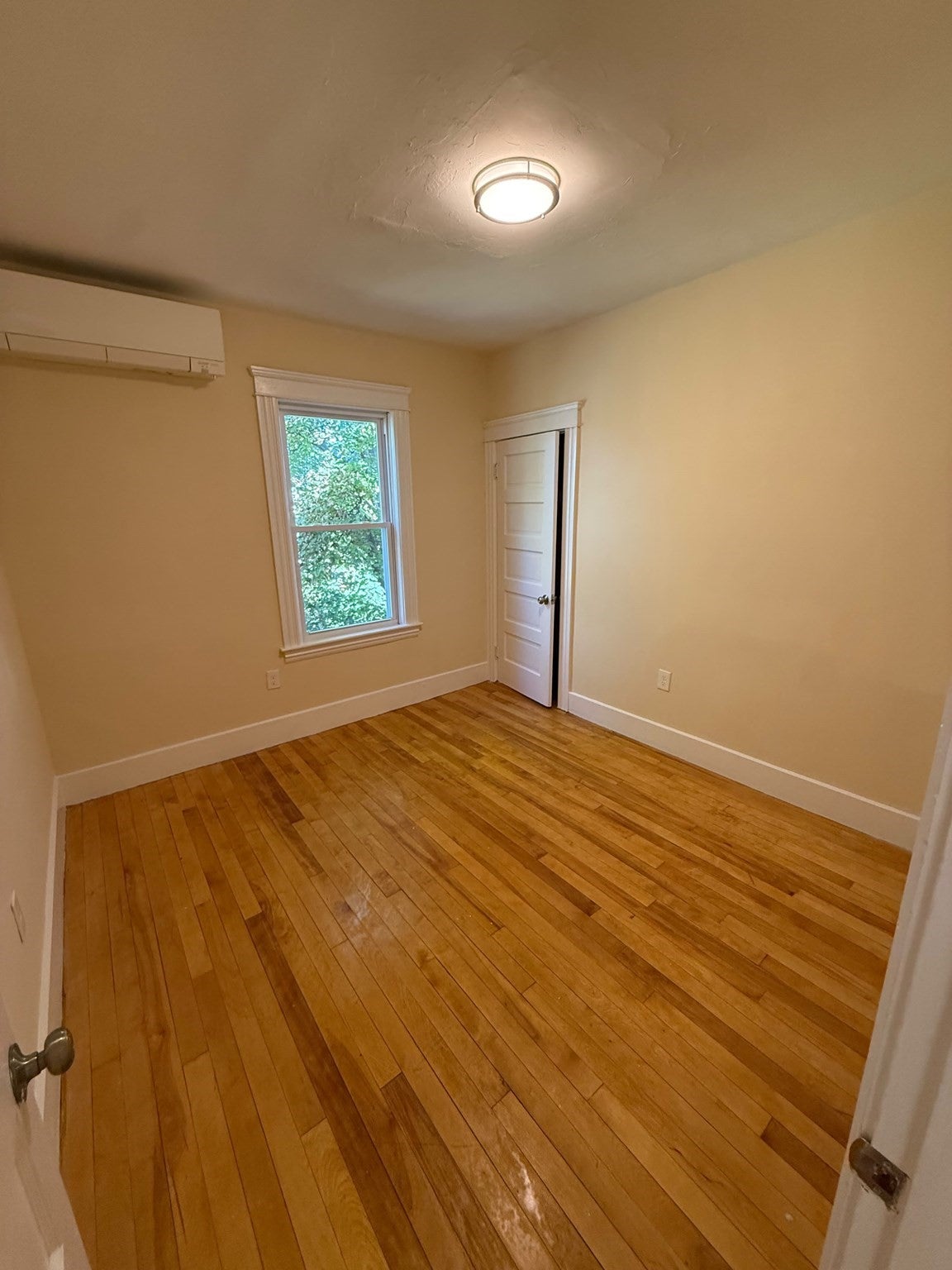 137-A Eastern Ave #3, Worcester, MA, 137-A Eastern Ave #3, Worcester, MA Photo #12
